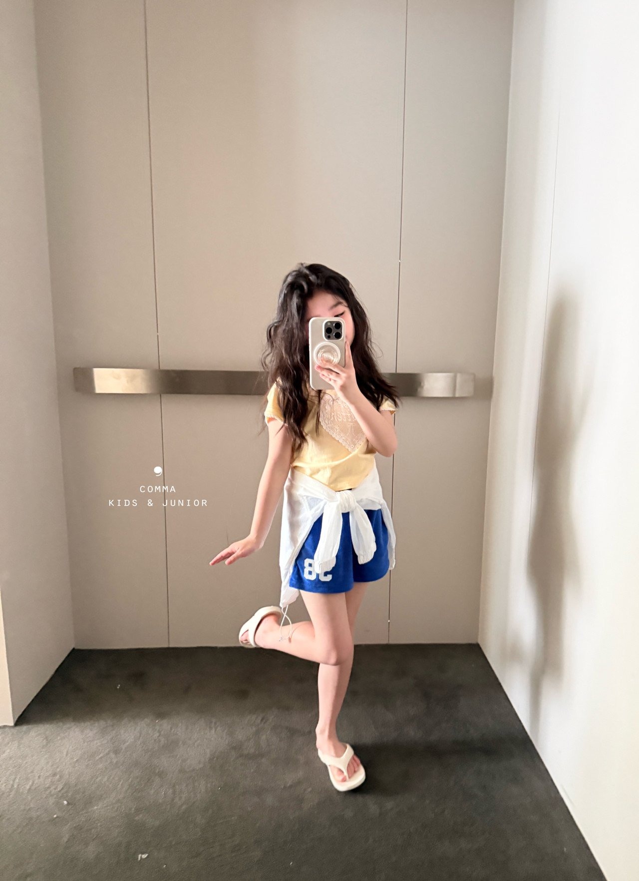 [COMMA] Heart Lace Tee / [콤마] 하트레이스티