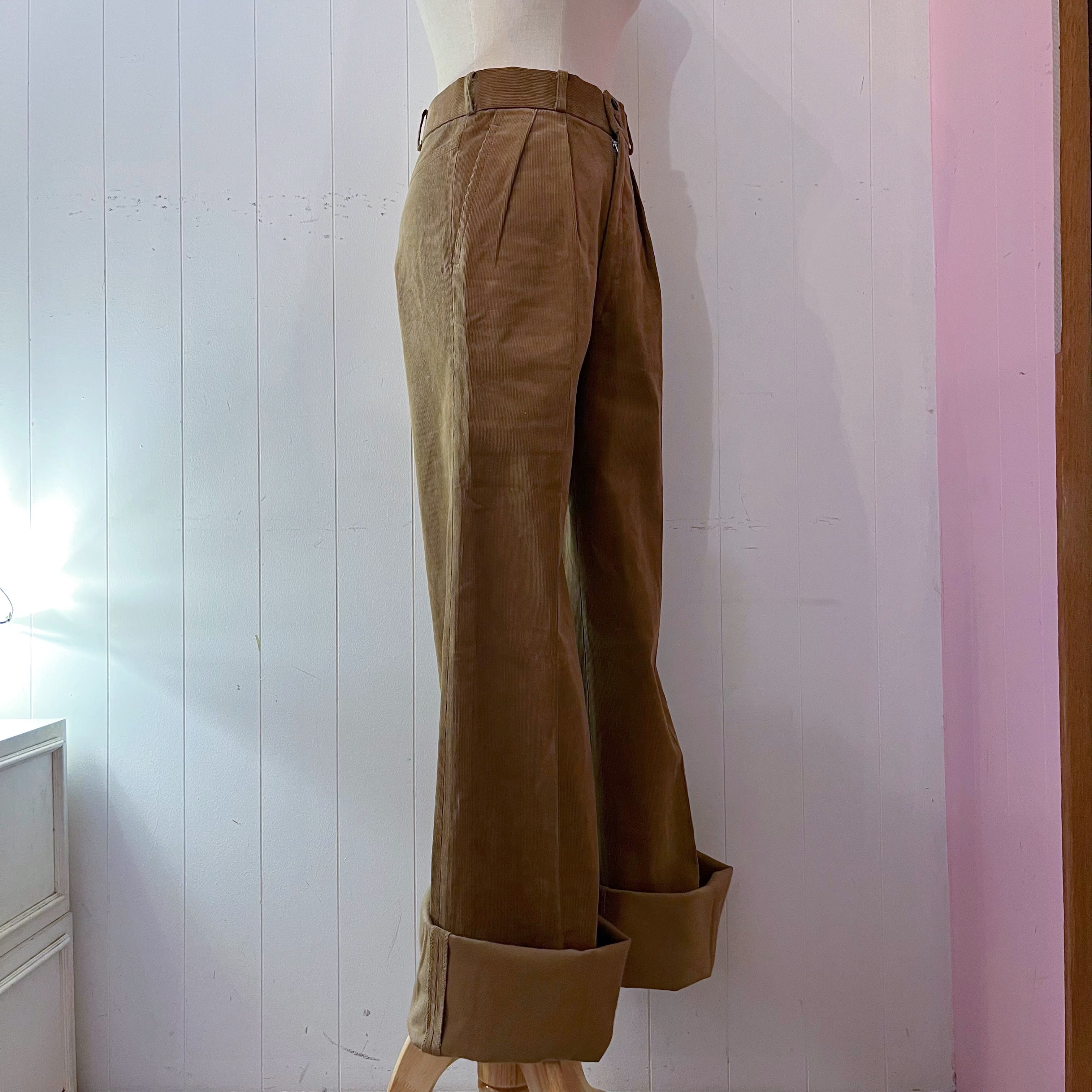 brown corduroy wide pants