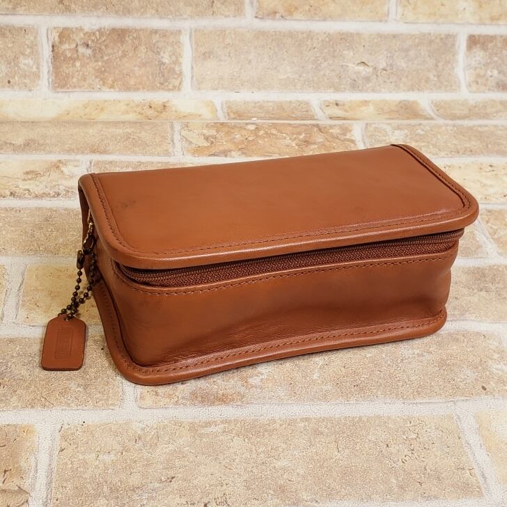 希少 Coach オールドコーチ ケース 小銭入れ グラブタンレザー 美品】コーチ COACH (オールドコーチ) ショルダーバッグ 希少カラー