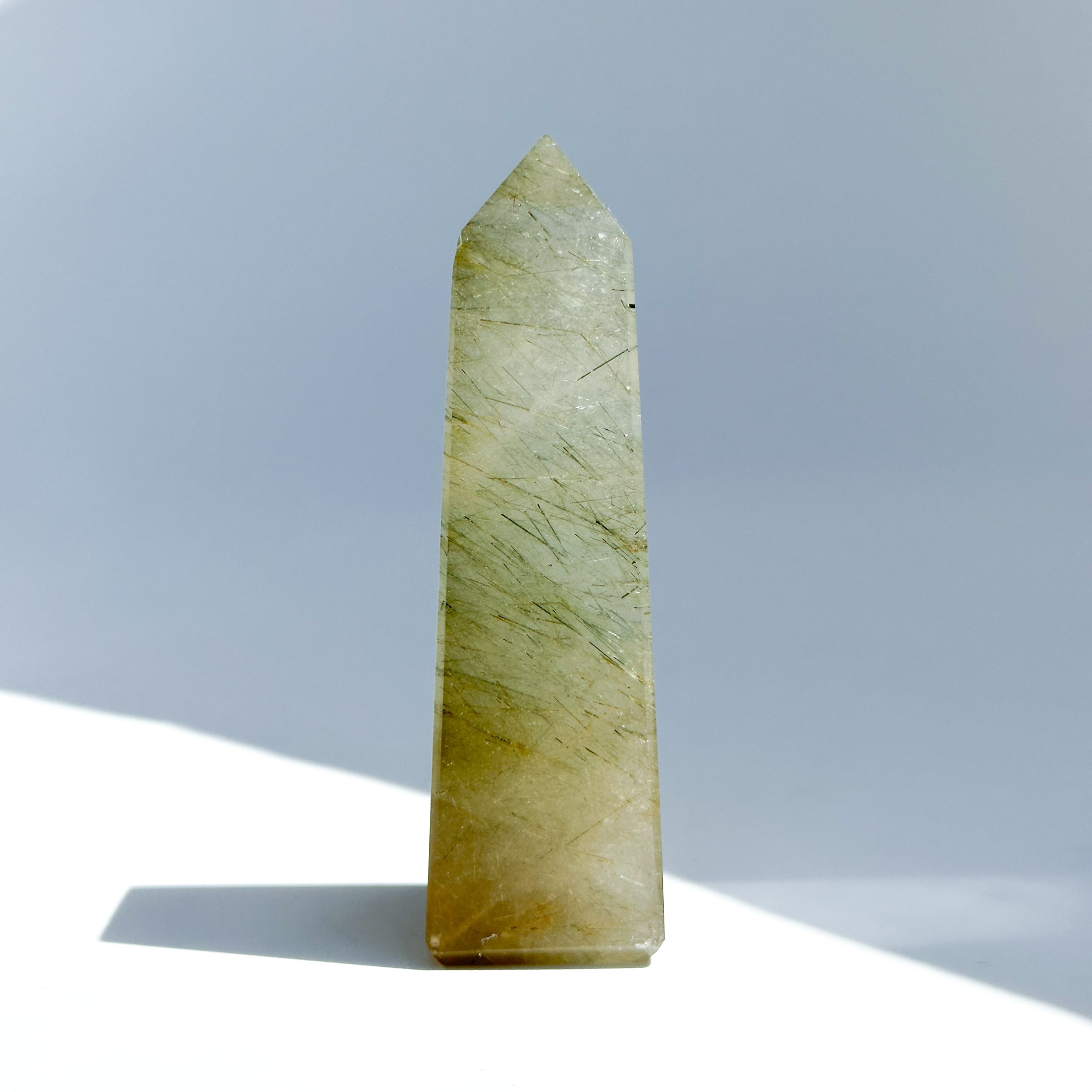 マルチルチルクォーツ タワー 02◇ Multi-Rutile Quartz ◇天然石・鉱物・パワーストーン・インテリア