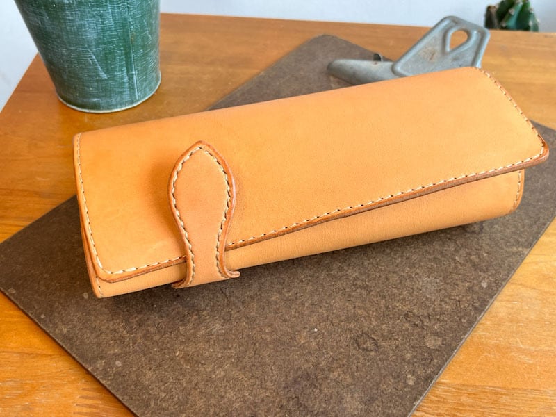 はさむ(絵コンテパッドケース) | 革り小物 Aster*isk