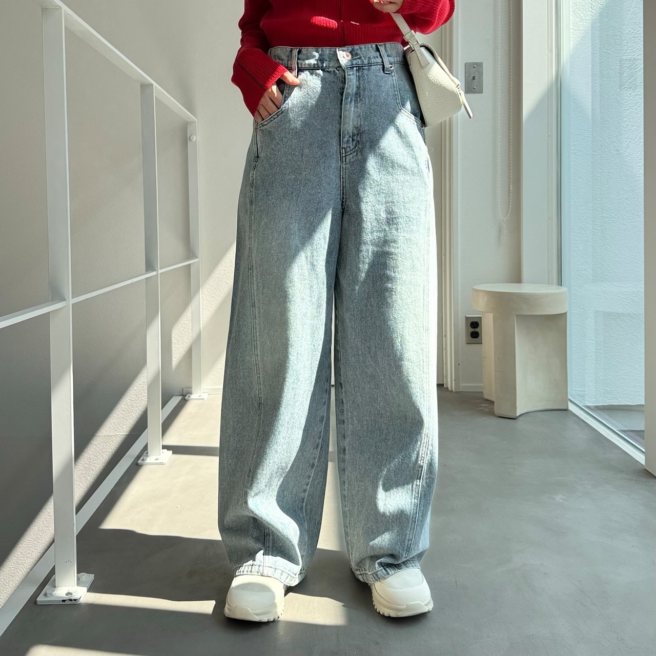 【受注予約：10月下旬入荷予定】切替ワイドデニムPT/ライトブルー