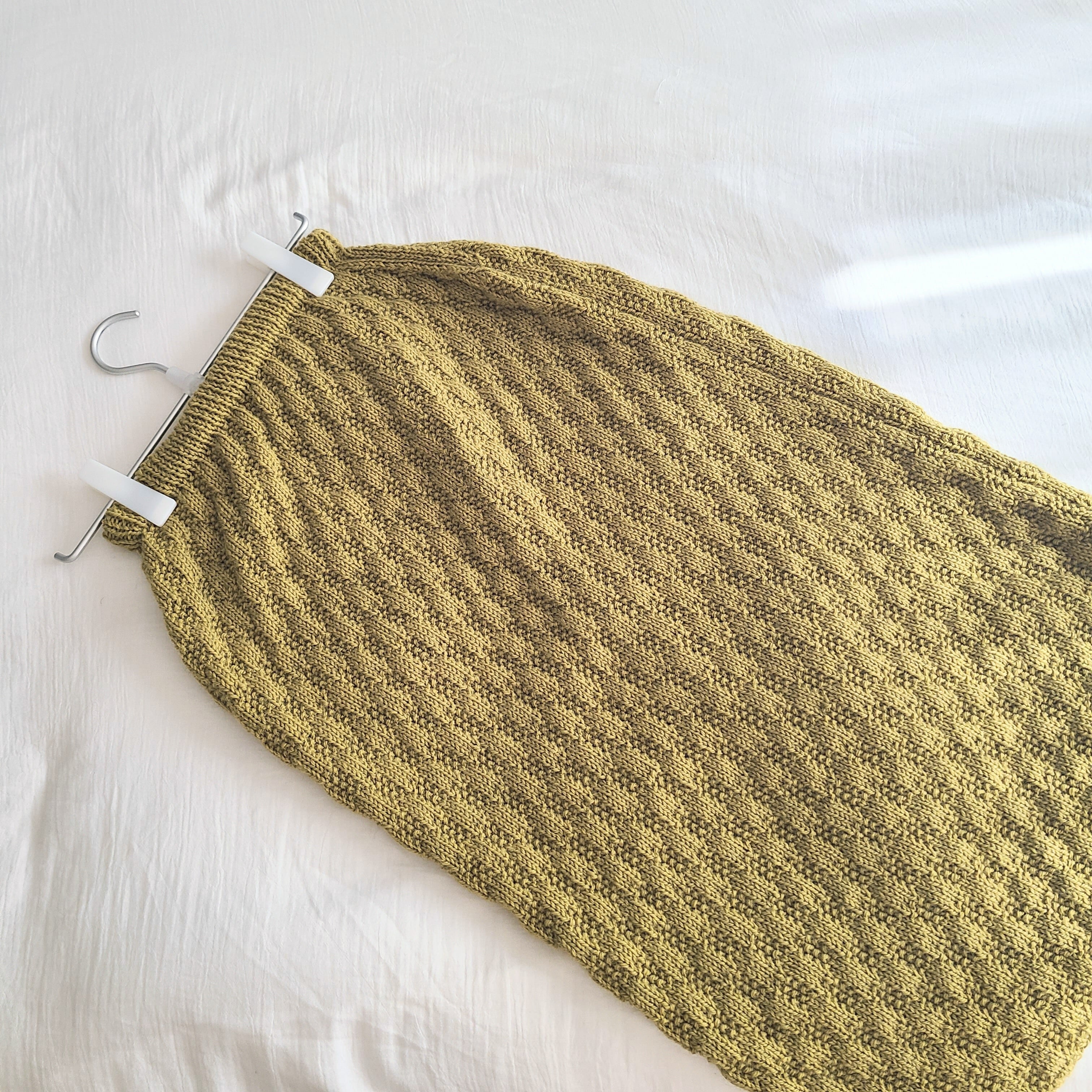 ミモザ模様のスカート | Jul Knitting キット | ［hus:］フース