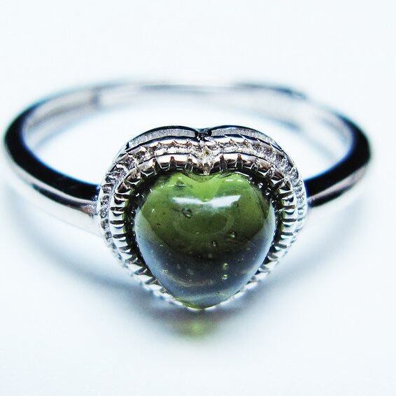 モルダバイト リング モルダウ石 指輪 ハート フリーサイズ 13号 一点物 メール便可 [M便 1/20] 199-627
