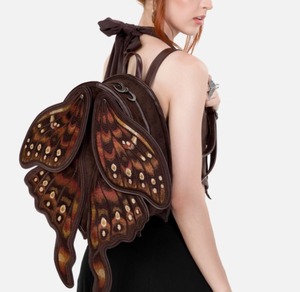 シナモラ・モス　蛾のバックパッグ　M25180