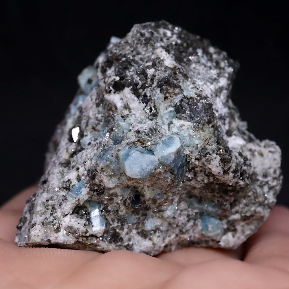 自主採掘！アクアマリン カリフォルニア産 86,9g 原石 AQ209 鉱物 原石 