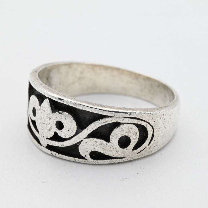 Plain Scroll Knot Design Ring #18.0 / Ireland