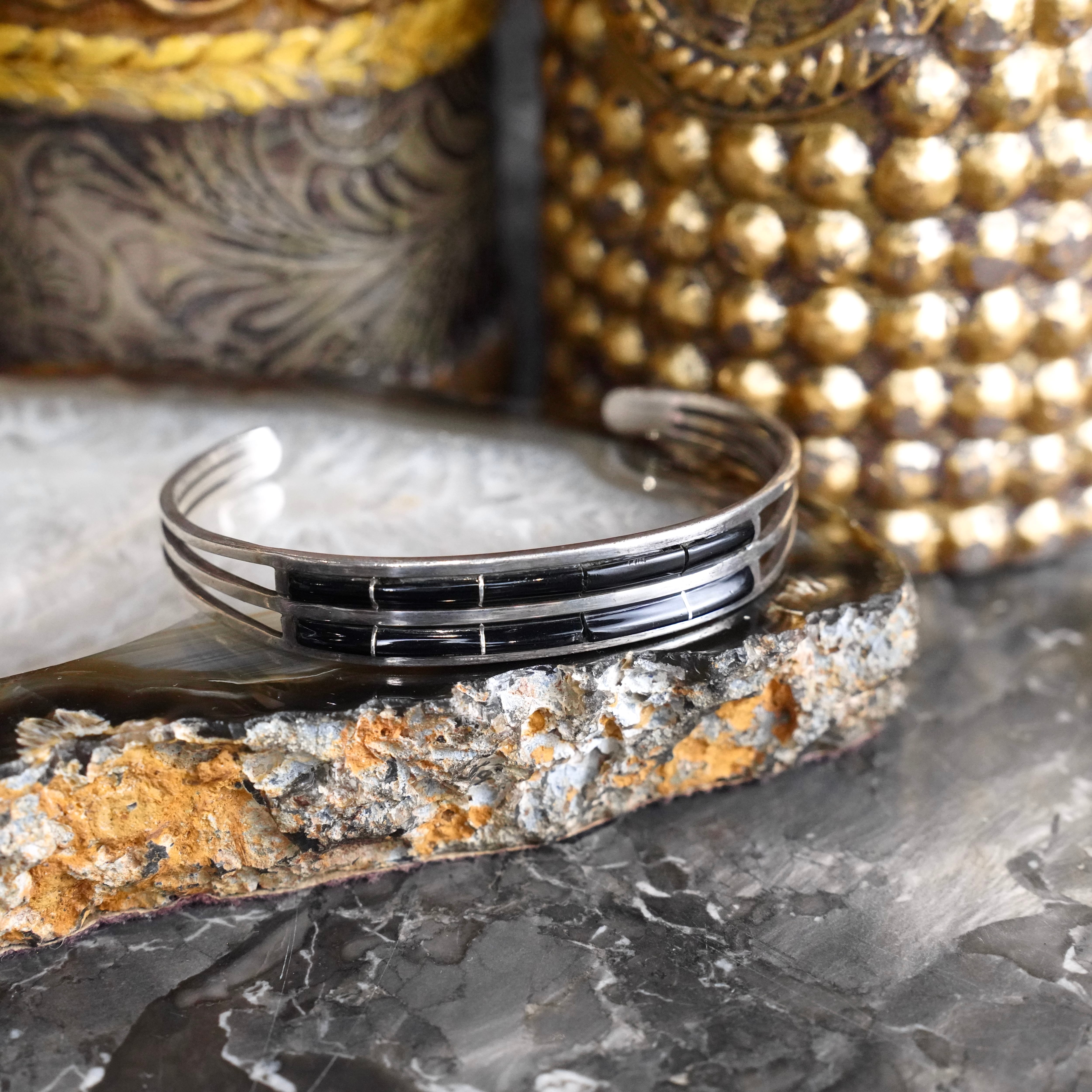 70's〜80's USA VINTAGE INDIAN JEWELRY ZUNI Robert Dalton? DOUBLE