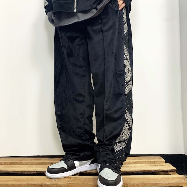 [GARIMU] Velvet Paisley Track Pants (1COLOR) 正規品 韓国ブランド 韓国通販 韓国代行 韓国ファッション パンツ