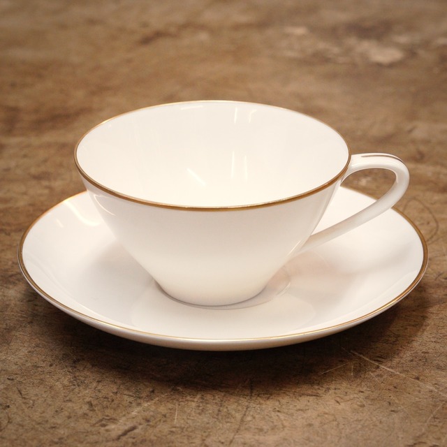 3142 Noritake Ivory China ノリタケ カップ&ソーサー 金彩 中古 洋食 