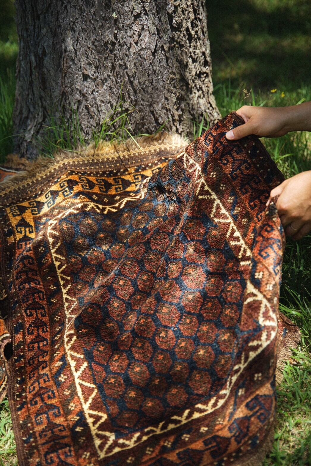 721 -Antique Baluch Dokhatare qazi rug