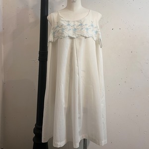 60's blue embroidery flower dress