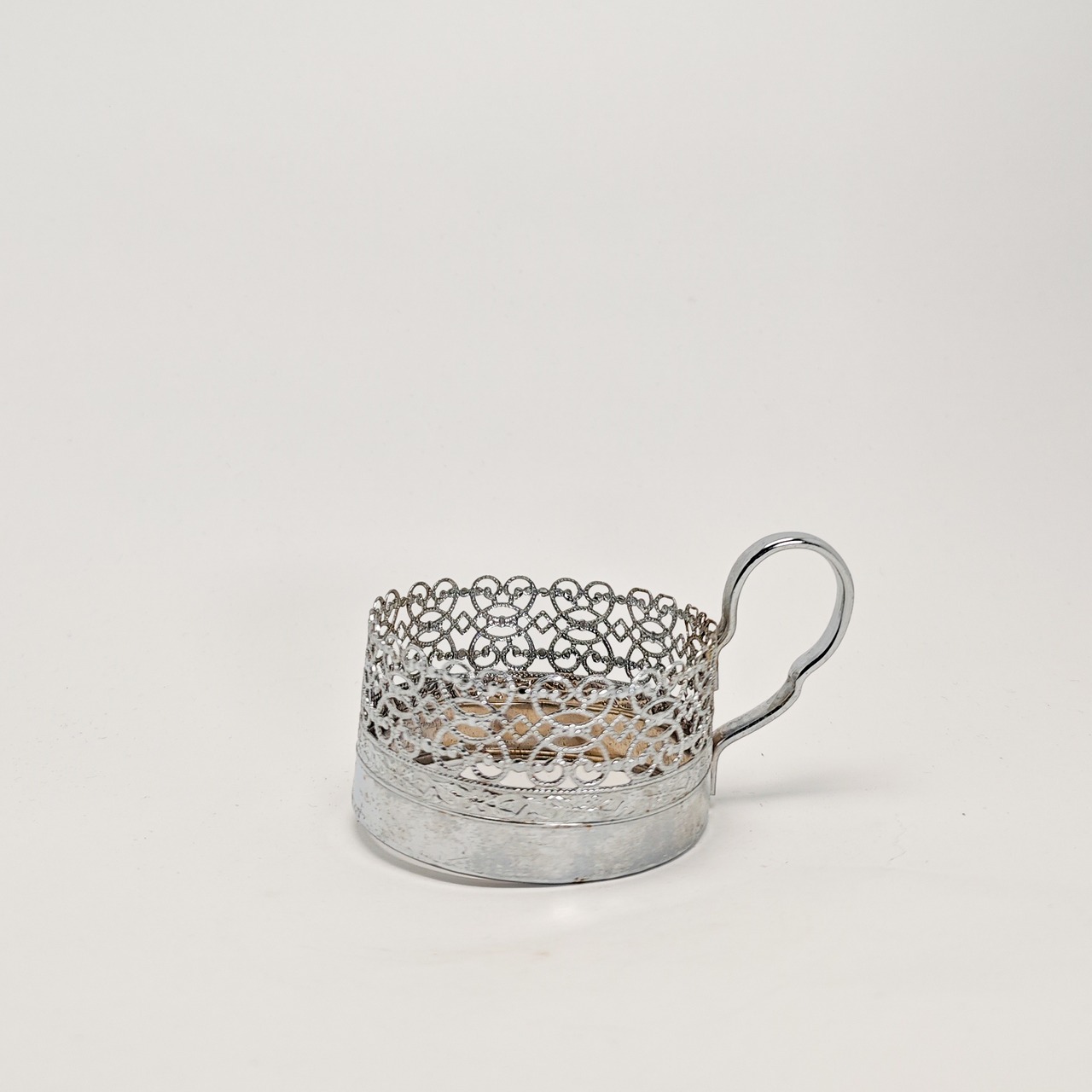 ヴィンテージ雑貨 紺色磁器×メタルホルダー カップ＆ソーサー