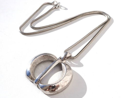 70s vintage silver color pendant necklace