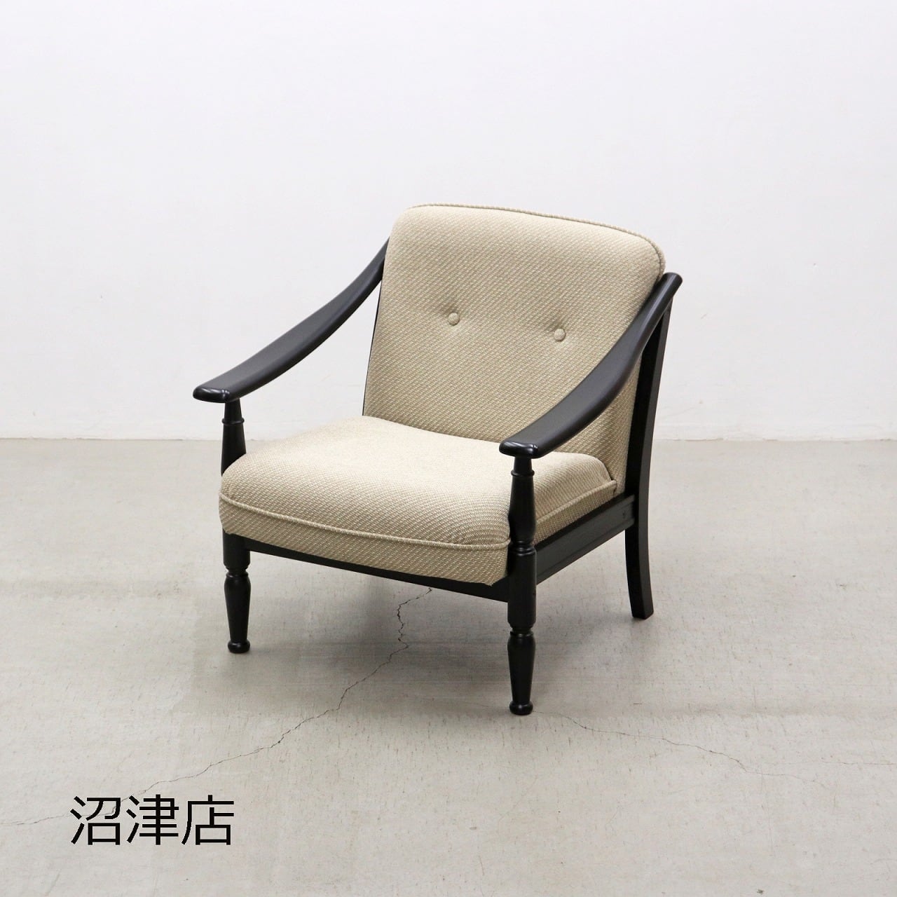 【愛品倶楽部柏店】カリモク/karimoku CHITANO/チターノ ストラド 本革 パーソナルチェア R15910K496 値下げ/karimoku(カリモク家具)よりChitano(チターノ)の本革を使用した