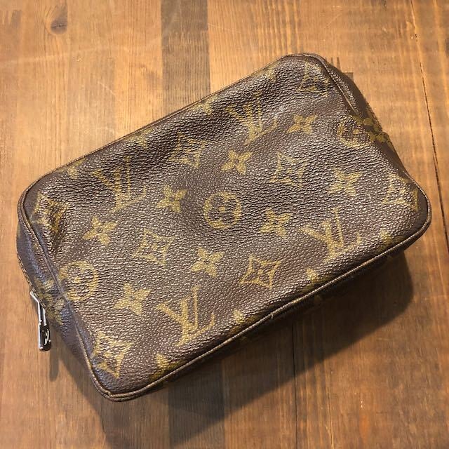 LOUIS VUITTON ⭐︎ルイ ヴィトン　ポーチ トゥルース・トワレット18　メイクポーチ　クラッチバッグ　モノグラム ブラウン/1220181  | number12 powered by BASE