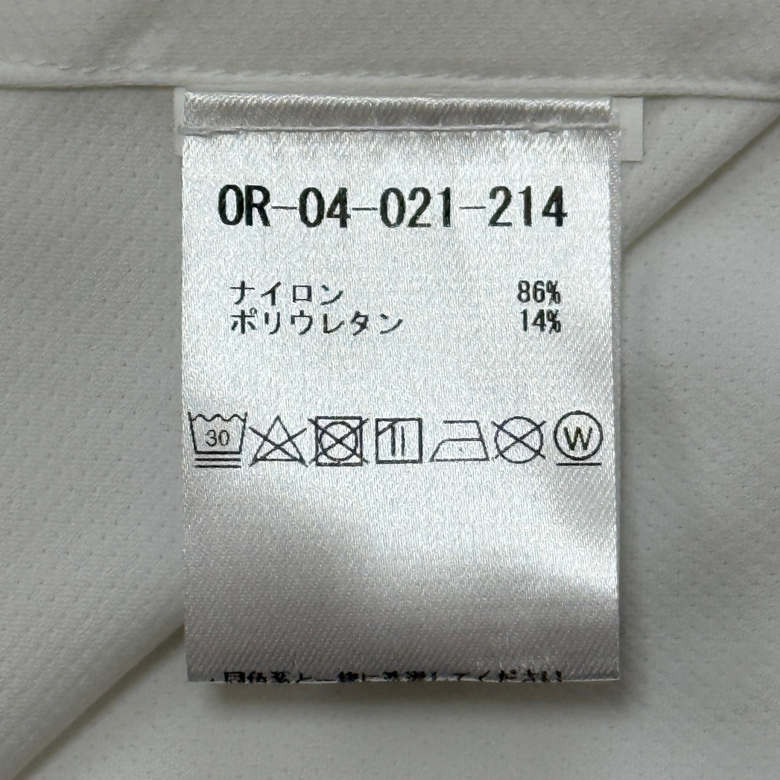 ORIAN〈未使用品〉 マイクロストレッチナイロン イージーケア ボタン