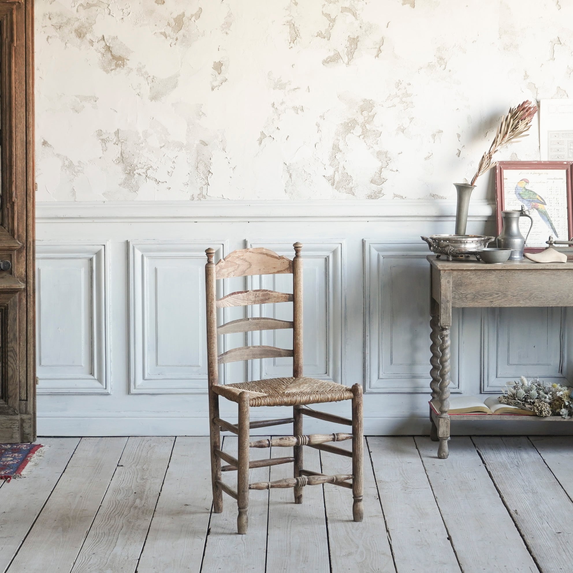 チェア/ラッシュシート/アンティーク/空間装飾/ディスプレイ/椅子/イス/ラダーバックチェア