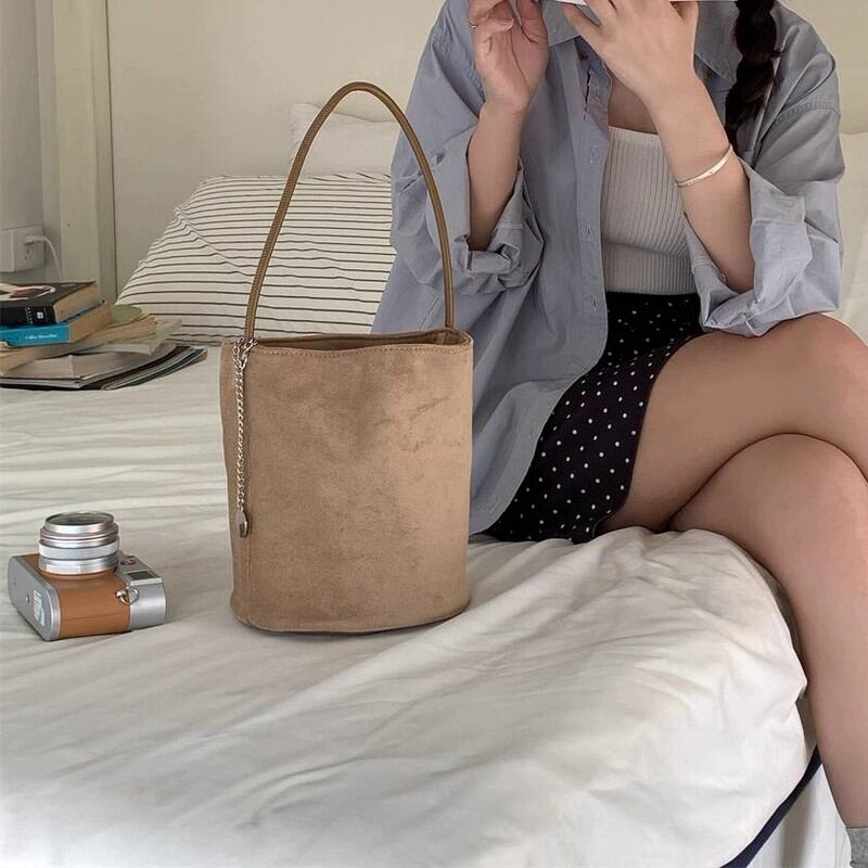 suede cross bucket bag W00127