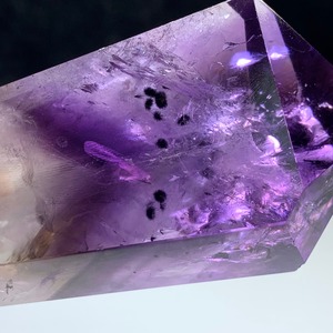 7.虹有り♪希少☆ロマネシュ鉱入り・色合い美麗☆アメジスト ポイント