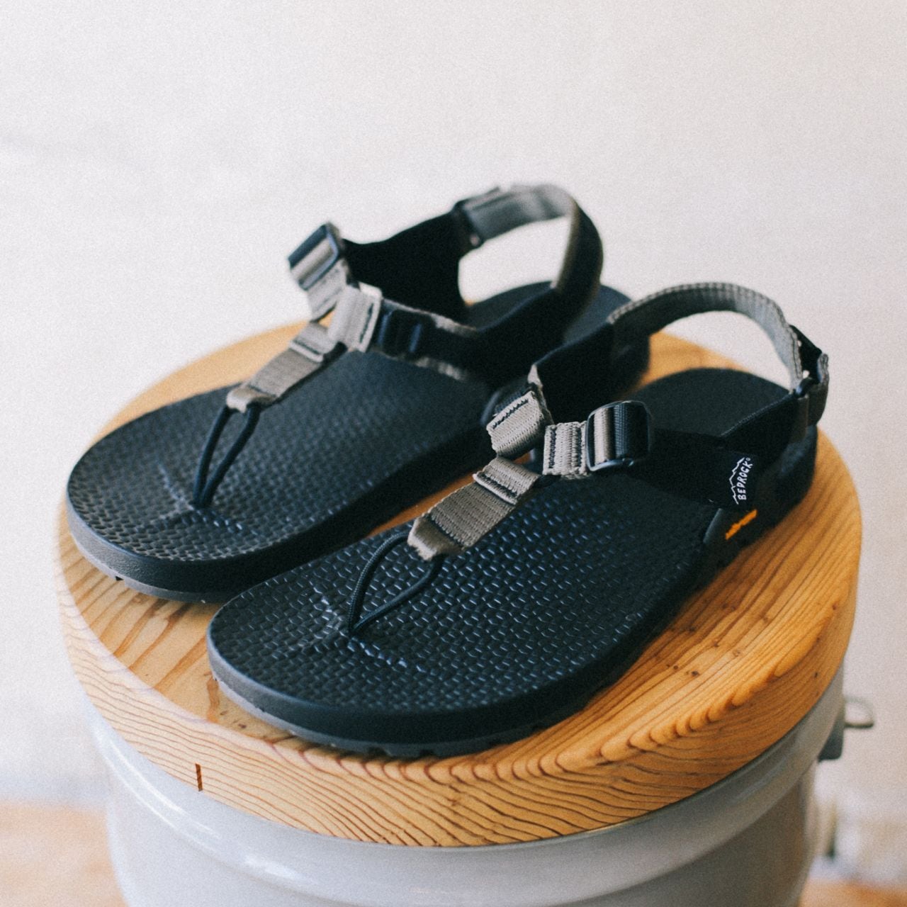 BEDROCK SANDALS / Cairn Evo 3D Pro Sandals / Charcoal サンダル