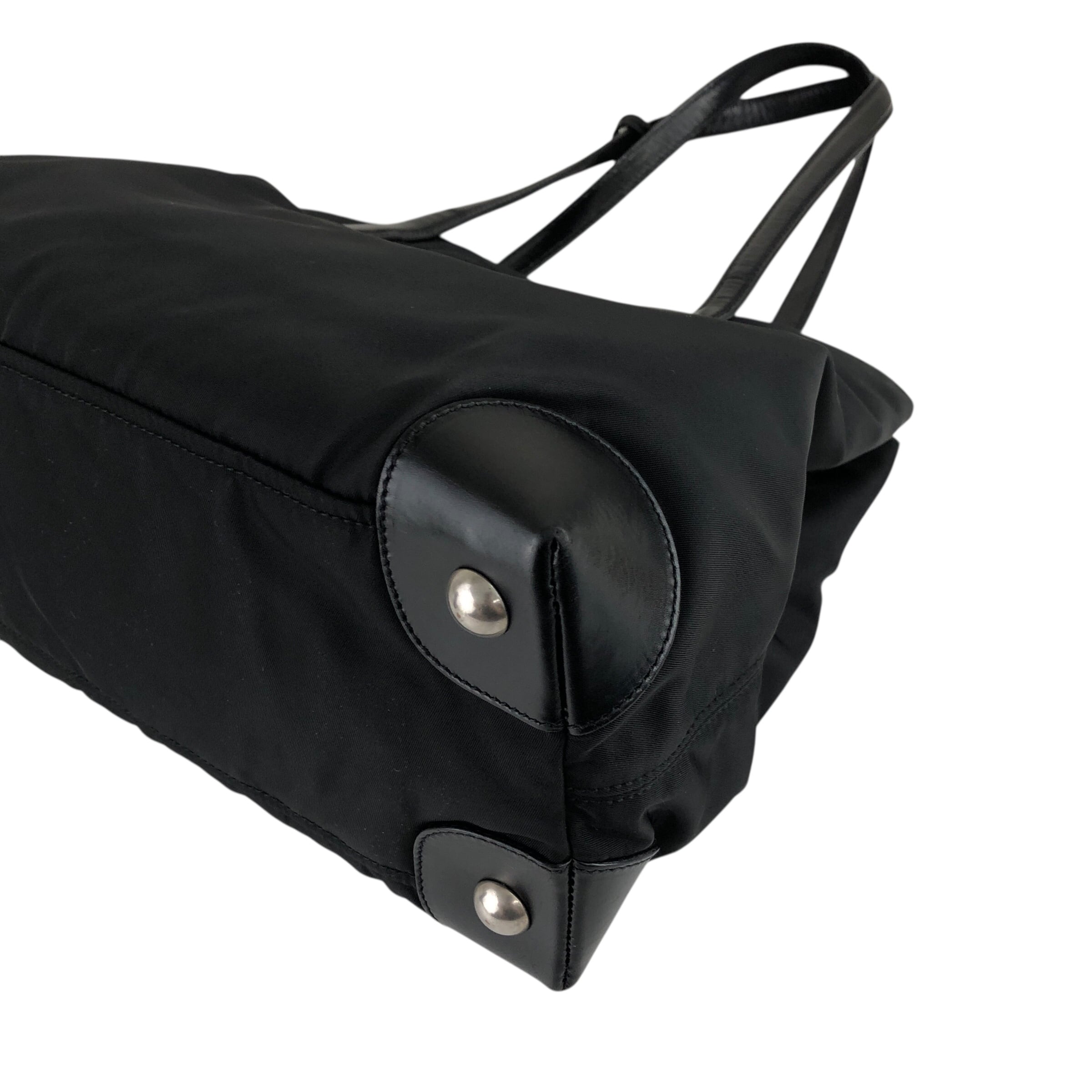 プラダデカロゴ／正規品 PRADA Japan Official Website and Online Store | PRADA - Japan