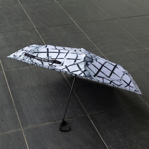 晴雨兼用折りたたみ傘〈エステルストッカー　憧れの眺望〉/ Folding Umbrella〈Esther・Stocker　Perspectives of Longing〉