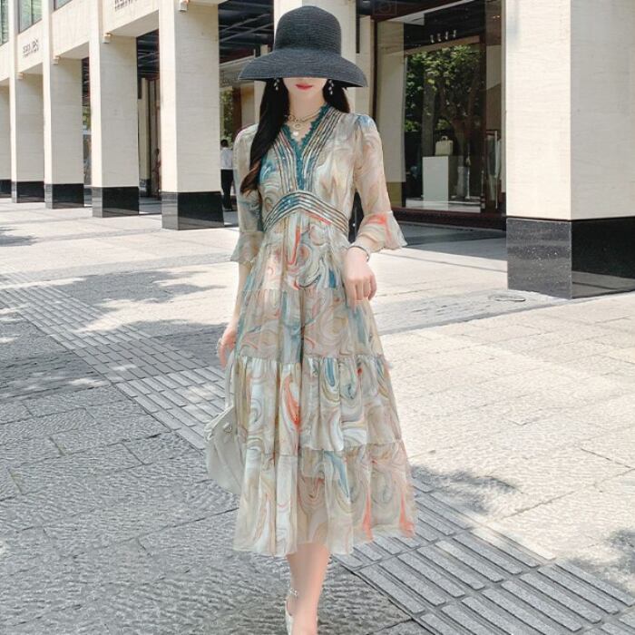 ワンピース ドレス レディース ドレス ミディアム丈 袖あり Vネック レースドレス 総柄 スリム きれいめ 大人 上品 おしゃれ お洒落 こなれ感 エレガント 主役級 存在感 謝恩会 発表会 演奏会 お呼ばれ 10代 20代 30代 40代 休日 デート お出かけ パーティー イベント 韓国 韓国系 送料無料 ファッション コーデ スタイル モテ トレンド 流行 インスタ映え S M L XL 細身 着痩せ 体型カバー フェミニン 綺麗 セクシー ナチュラル ロマンチック 華やか 女子会 リゾート