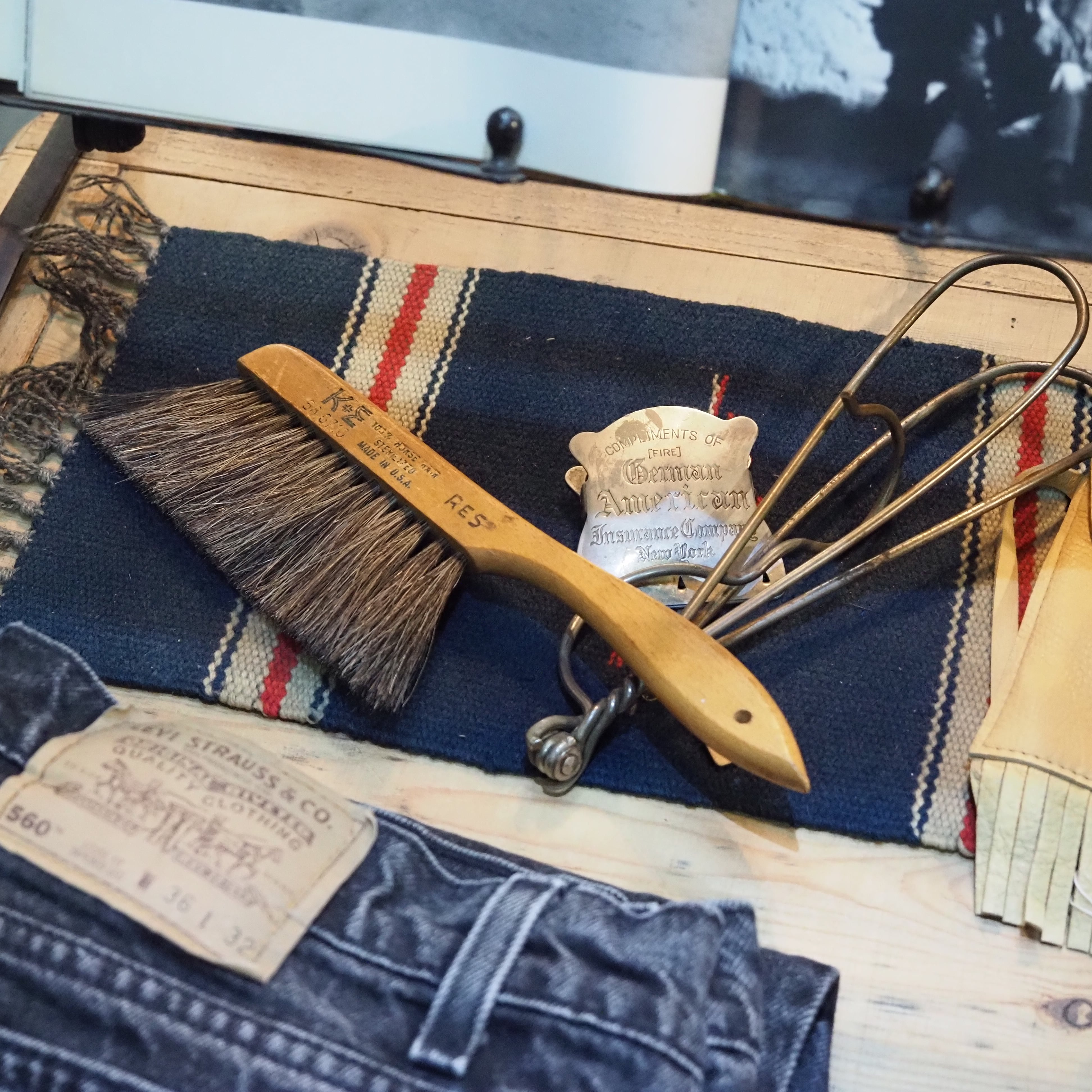 Vintage Advertising Horse Hair Clothes Brush USA製