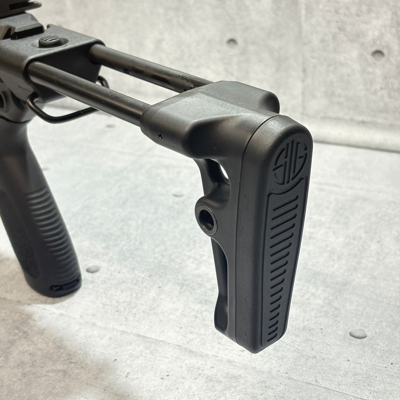 【custom】【アウトレット】SIG SAUER ProForce MCX VIRTUS SBR C/T STOCK TITANアドヴァンス・トリガー詰め加工
