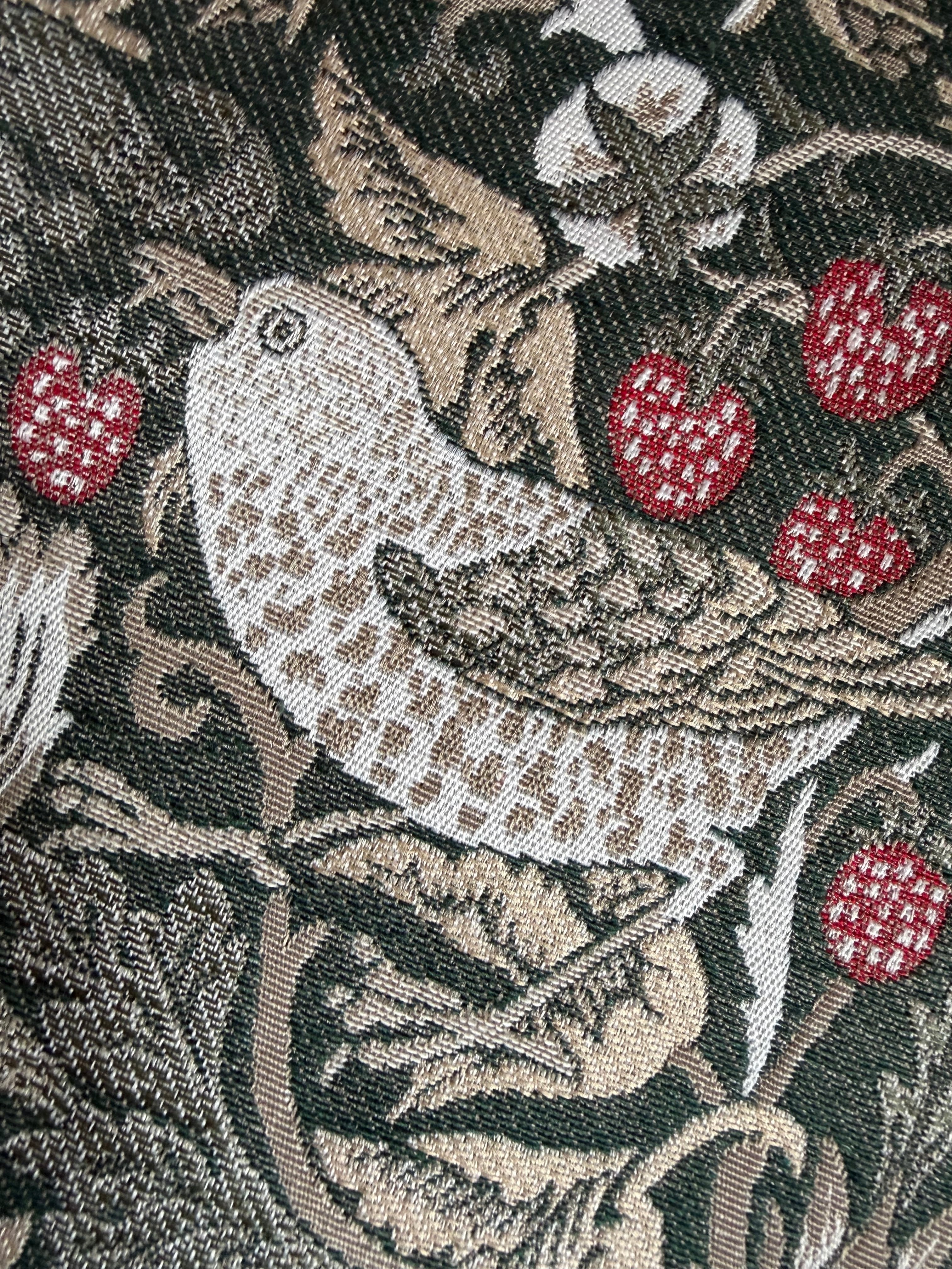 再入荷?? Fabric生地 トワルドジュイ（Toile de Jouy)／4.レッド 約100