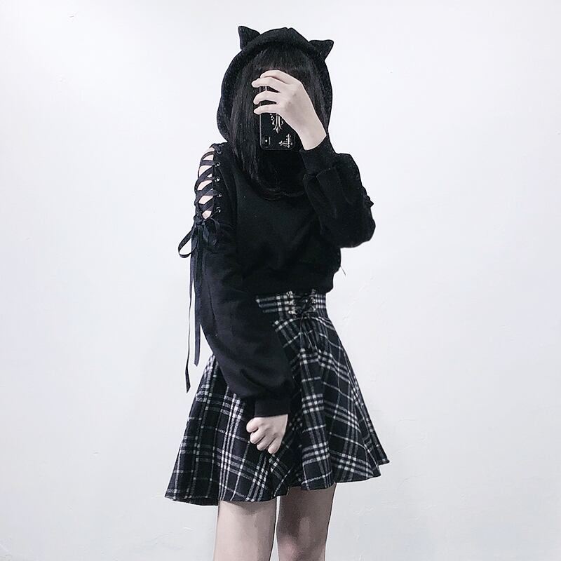 病みかわ ネコ耳パーカー ショート丈 Paka ゆめかわガール 病みかわ ネコ耳パーカー ショート丈 Paka ゆめかわガール