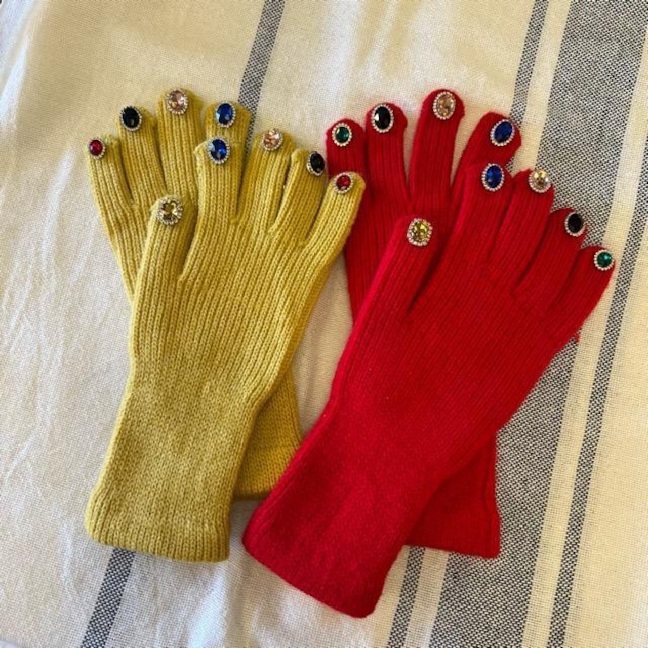 TOPANGA Accessory Jewel Nail Touchscreen Knit Glove (2 colors) Yellow and Red Gift