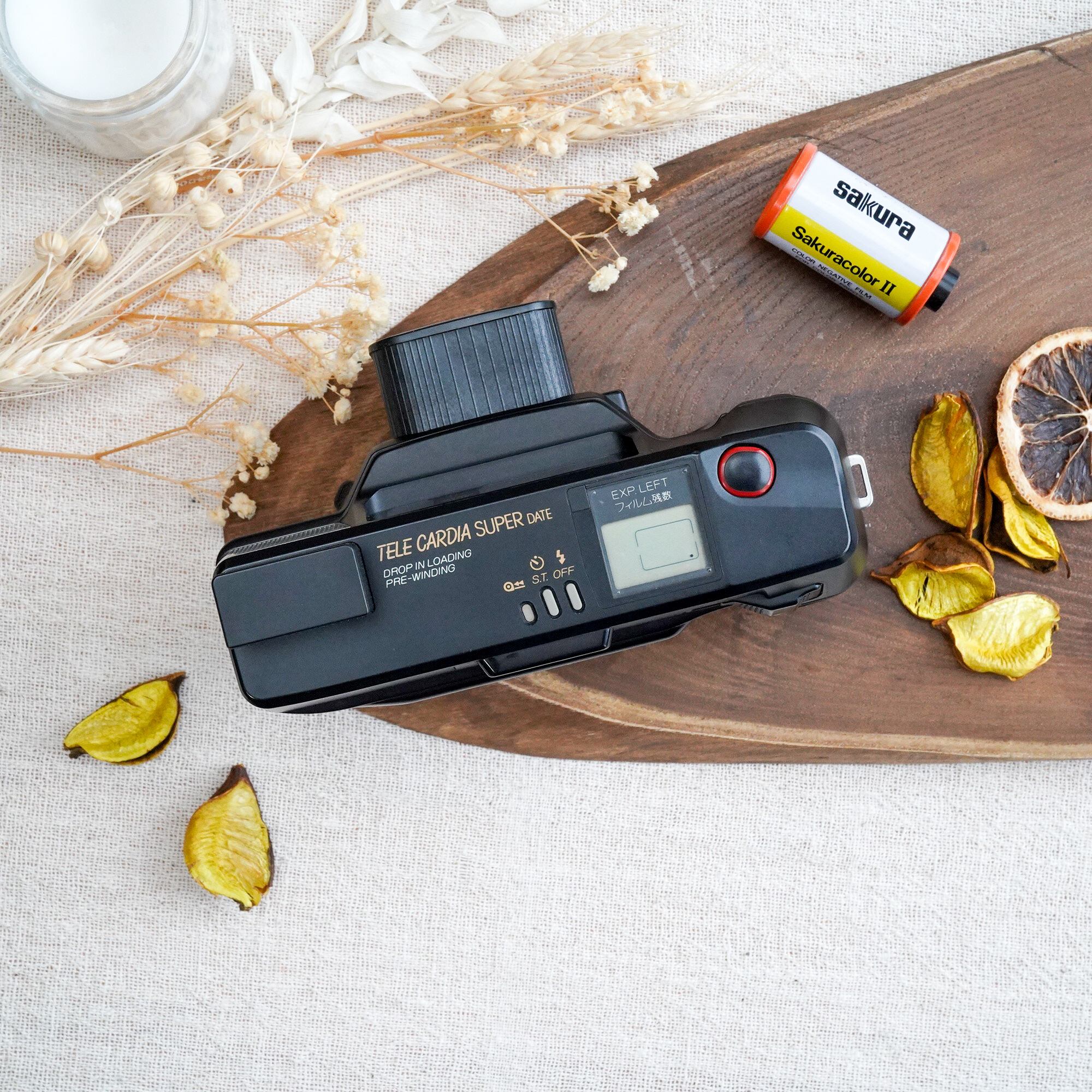 【希少・美品】富士フイルム フィルムカメラ CARDIA 拡張レンズ付 Fujifilm】Tele Cardia Super 希少な2単焦点モード 美品 | Macha Cameras