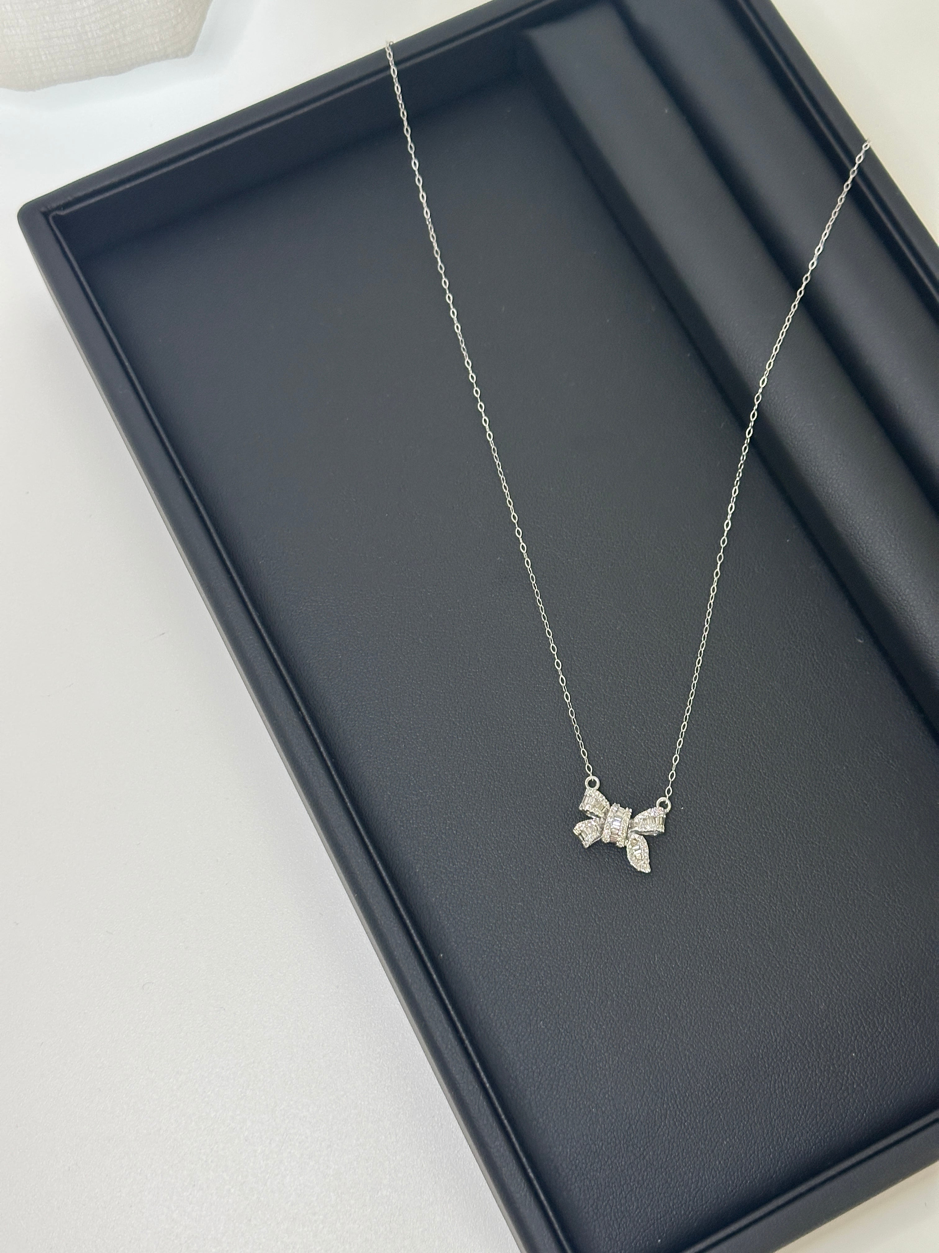 値下げしました⭕️K18WG リボンダイヤネックレス 新品未使用 美品✨ 3 