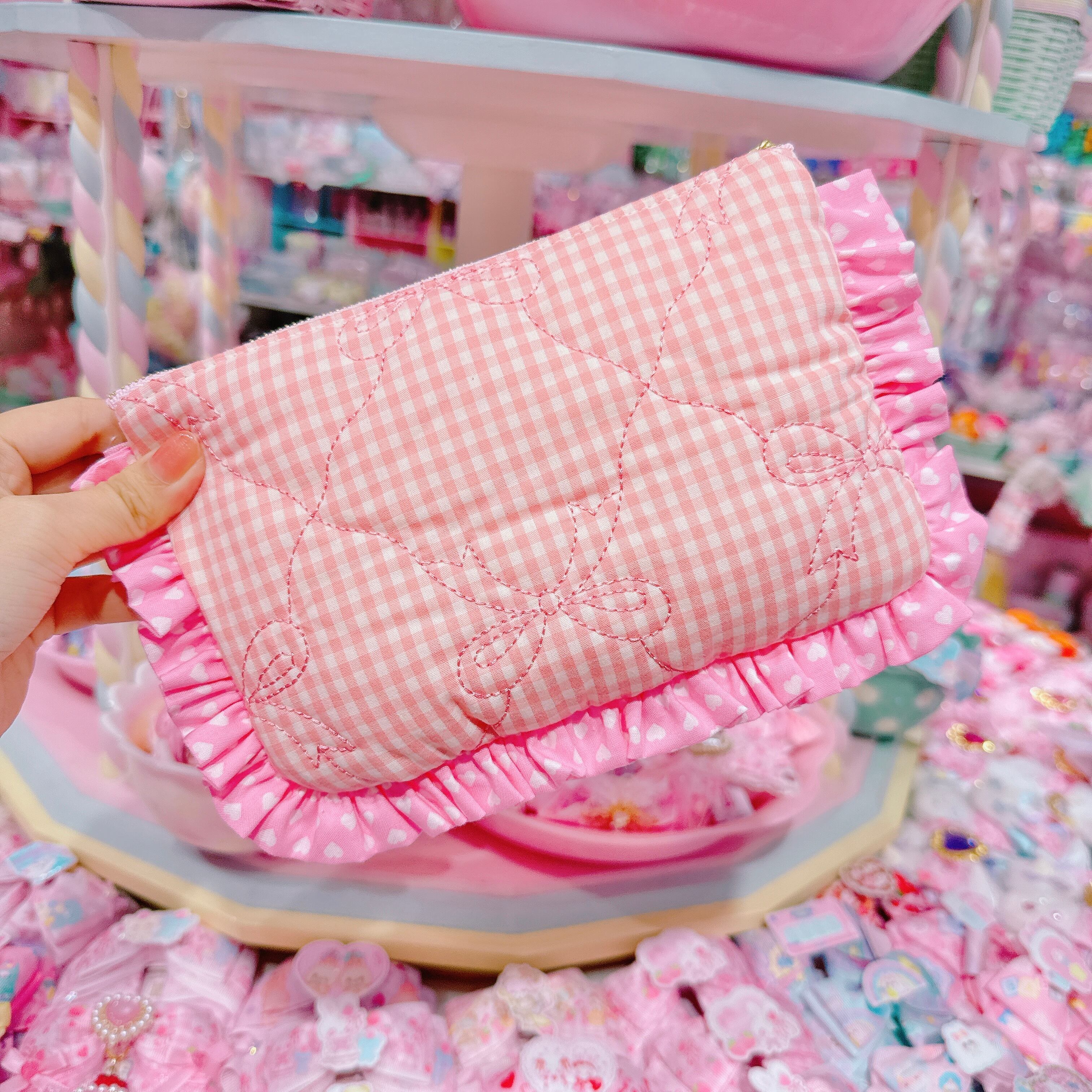 【N9】17-16シャカシャカフリルBIGポーチ