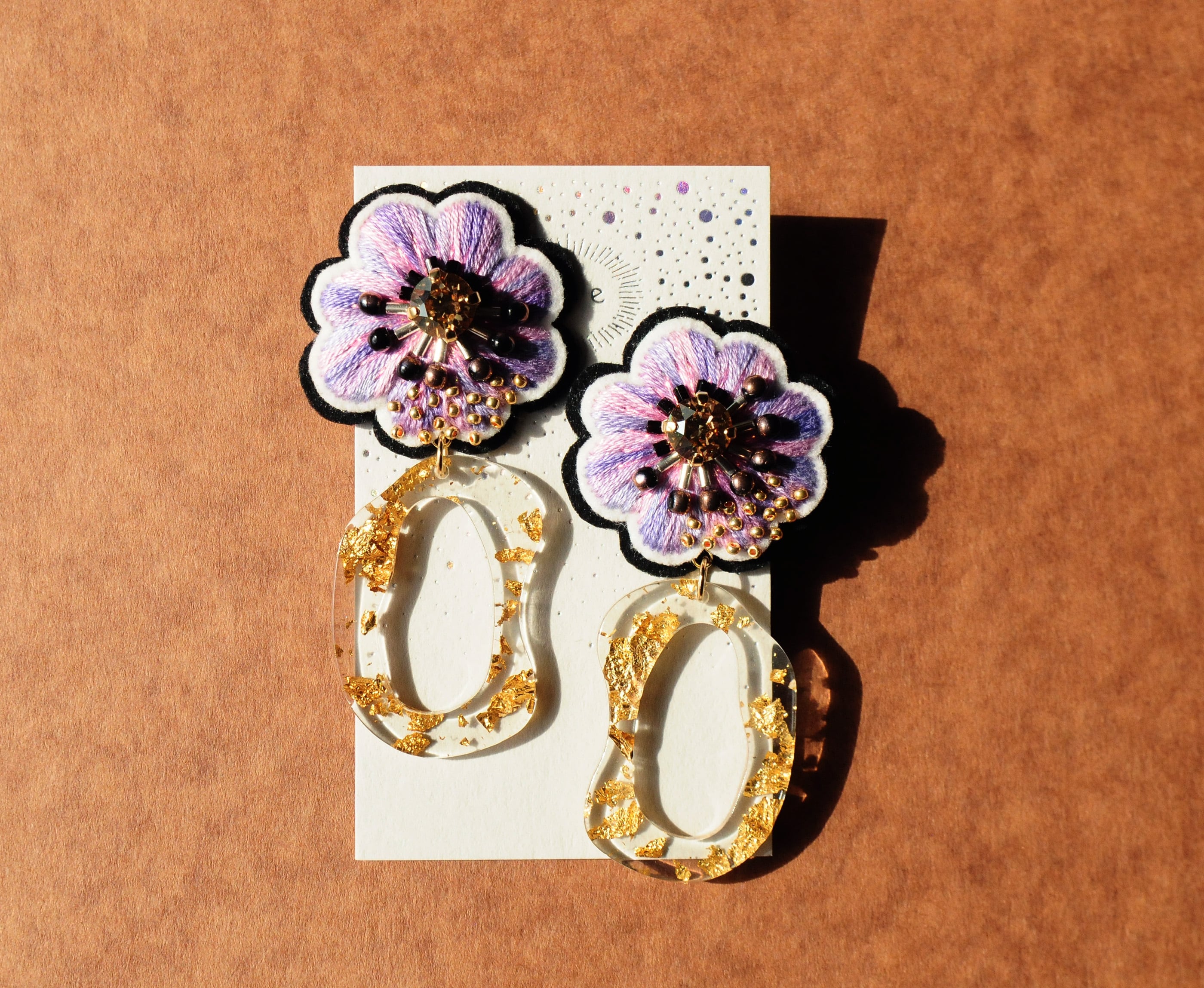 < No Name ~名前のない花~ >『 夜明けの光 』ピアス