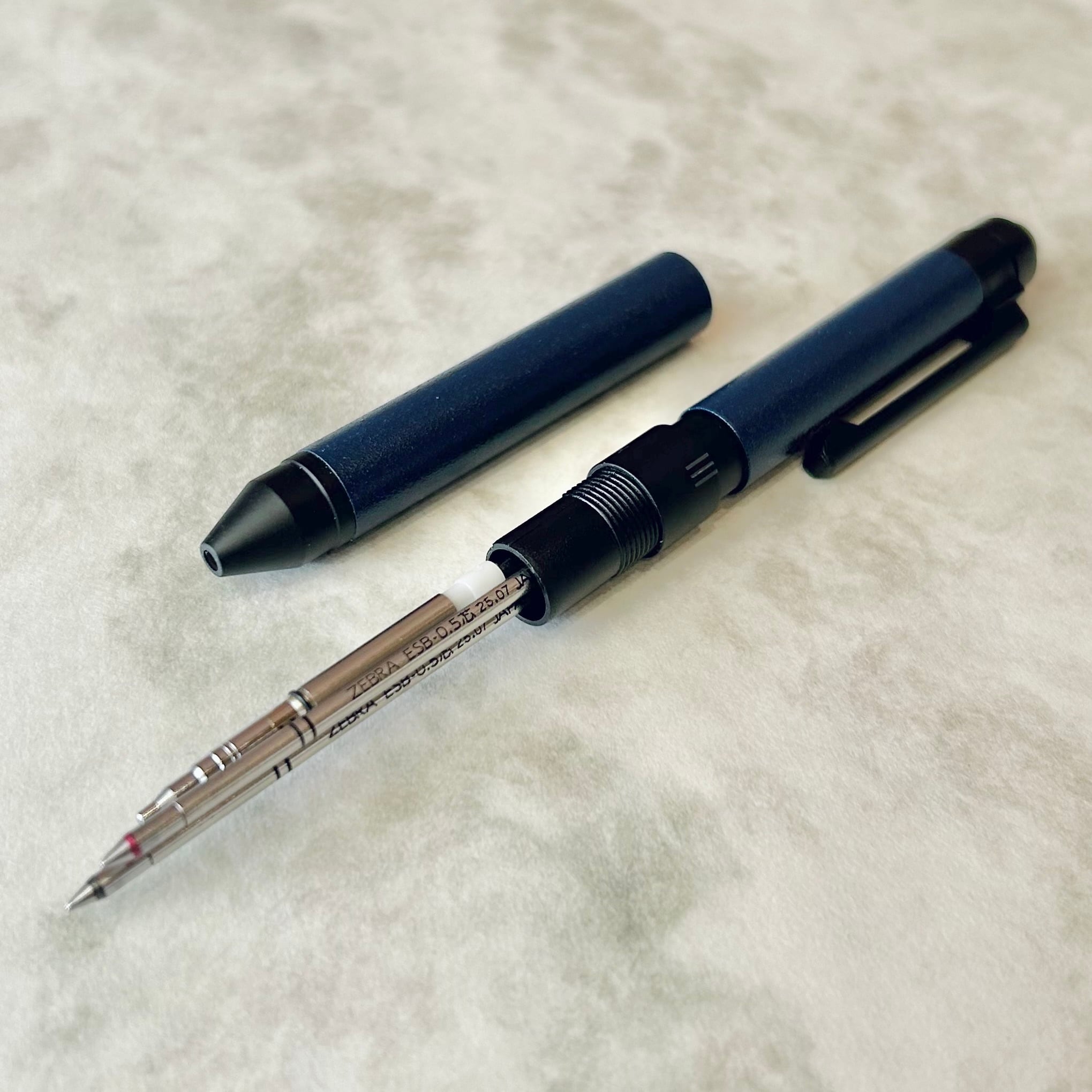 限定品】 ゼブラ 「シャーボX ST3 限定ダークトーンシリーズ」／多機能