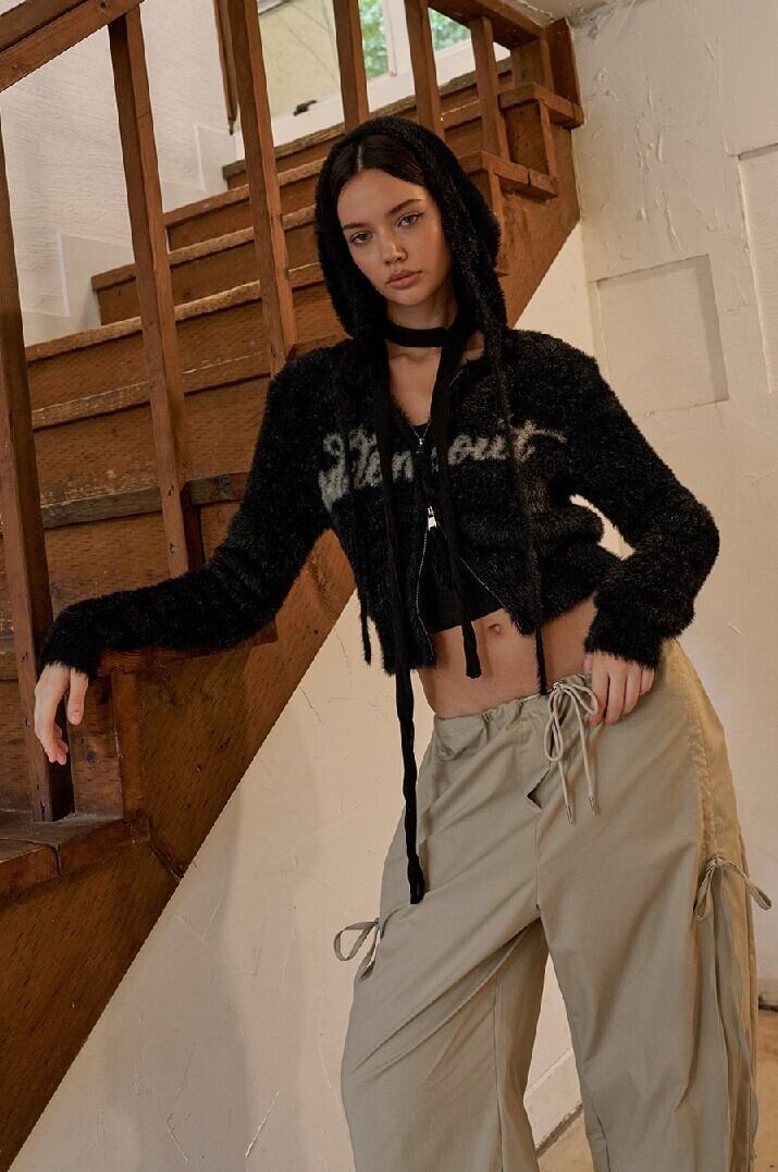 ☆IVE ガウル 着用！！【ODD ONE OUT】 OOO LOGO ANGORA ZIP-UP HOODIE