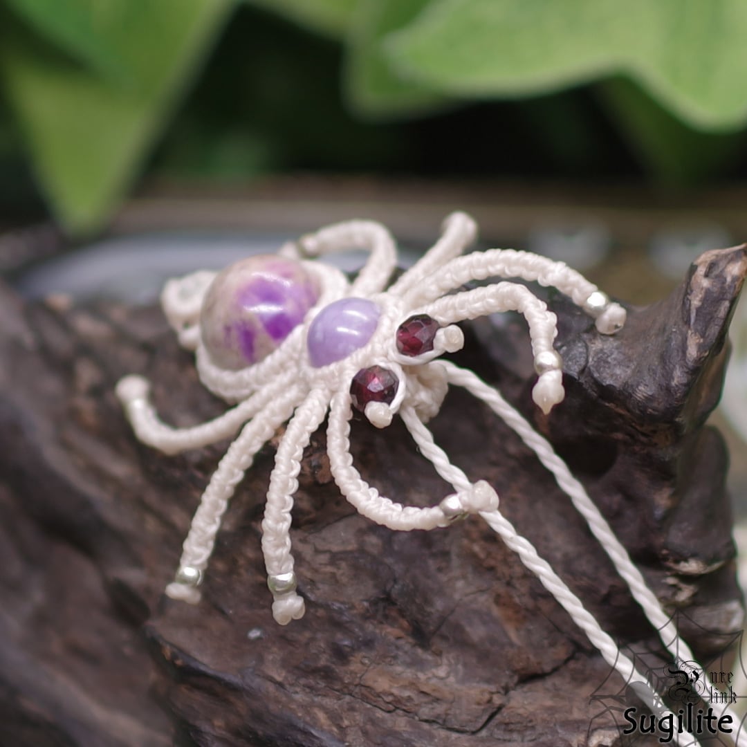 神仏の使い『スギライト』蜘蛛マクラメ編トップネックレス6 | 魔石の部屋