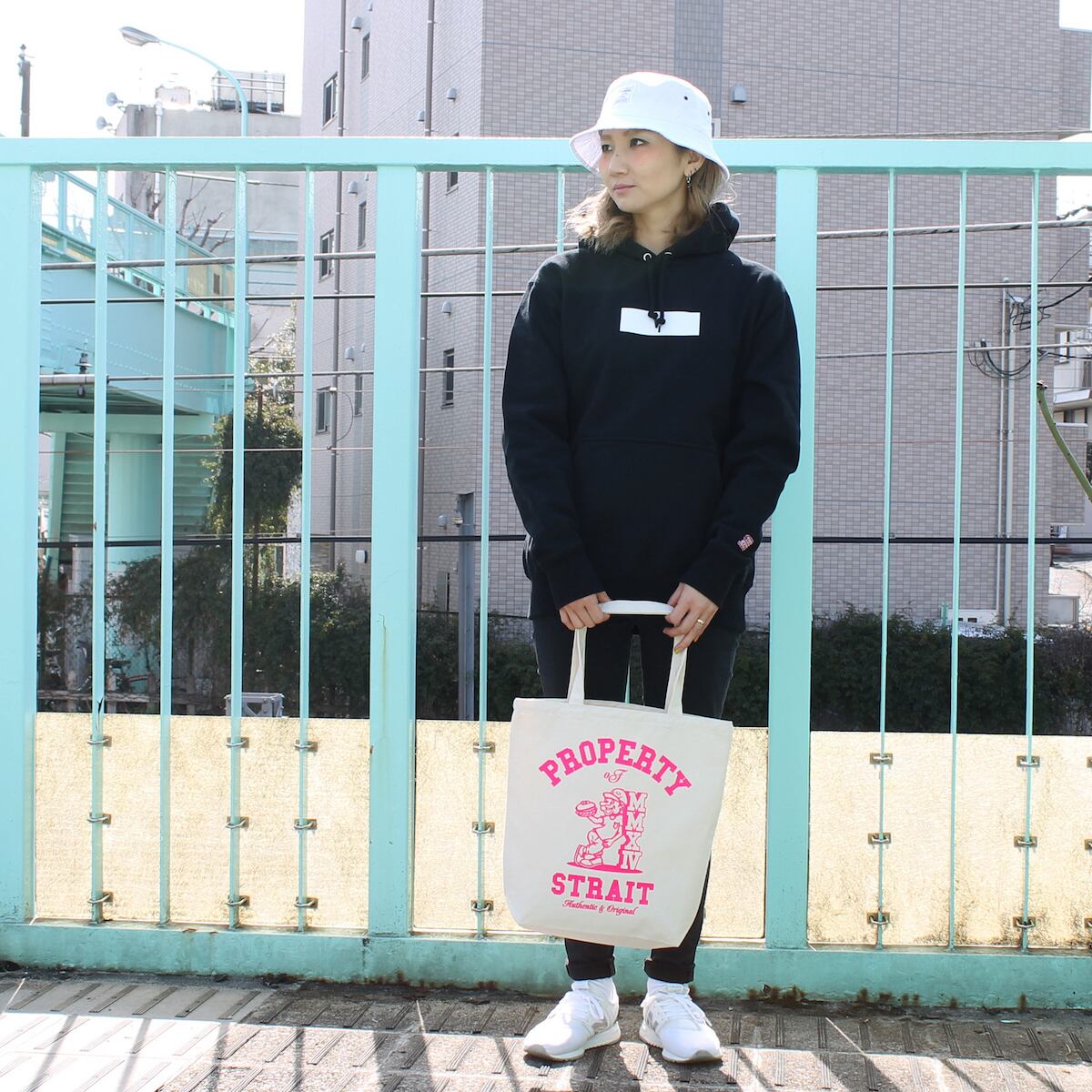 P.O.S TOTE BAG #NATURAL X PINK