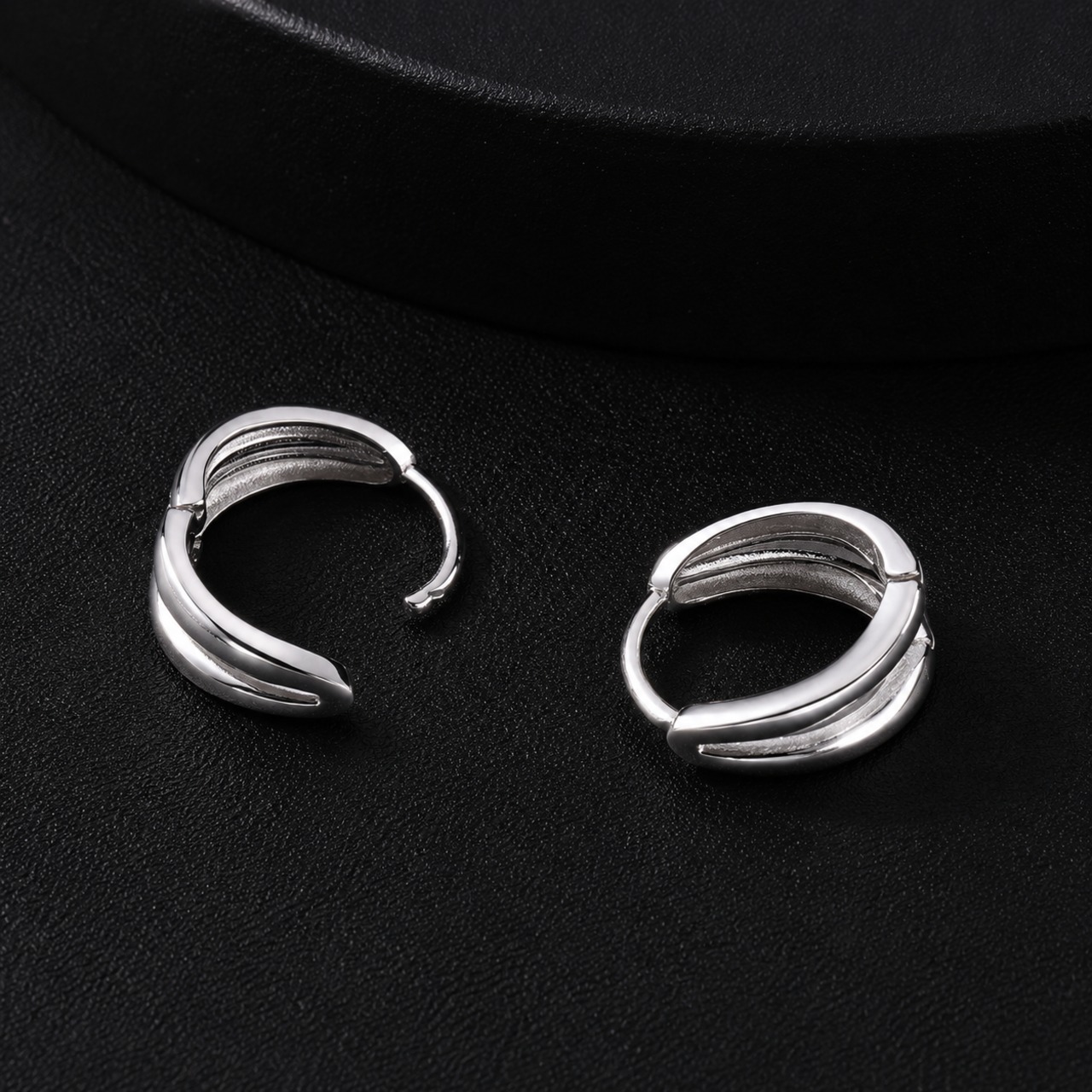 【GLAYCORE】 片耳 二重 ダブル フープピアス ハンドメイド シルバーリング Silver 925  メンズ レディース デザイン シンプル おしゃれ 無料 ギフト ボックス