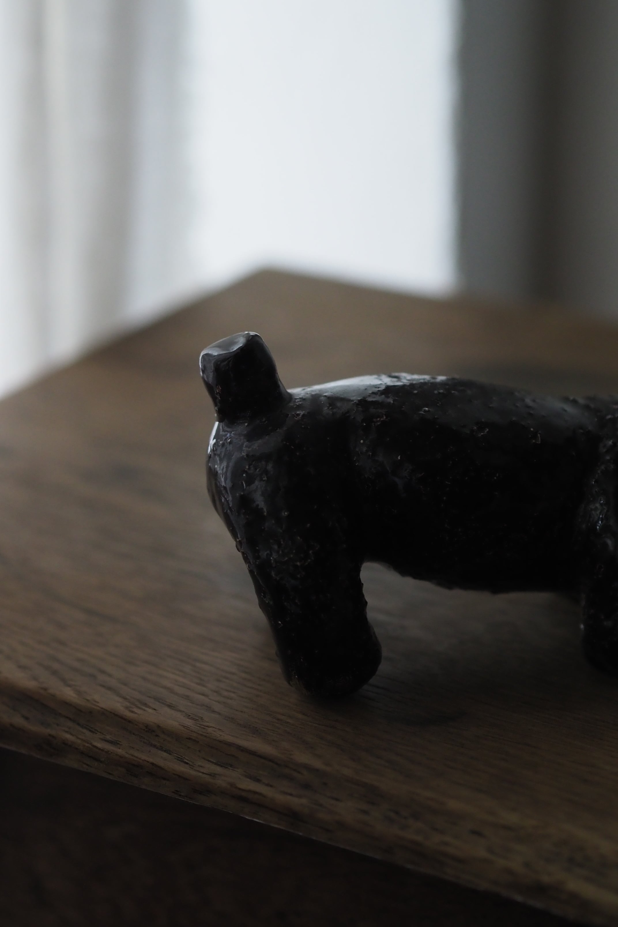 見上げる架空の動物-pottery animal objet | アンティーク