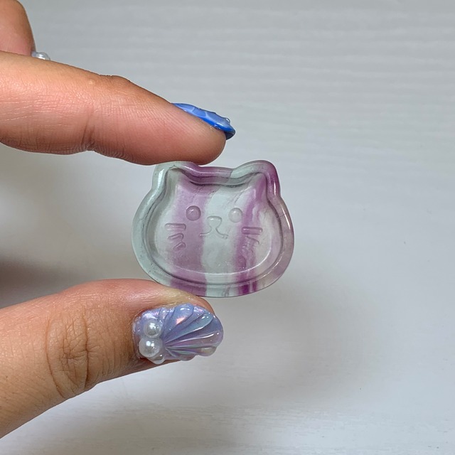 3.可愛い猫顔☆フローライト猫皿