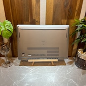 【美品 2022年式】DELL Latitude 5330 / 第12世代 Core i5-1235U / メモリ8GB / SSD256GB / 13.3インチ FHD