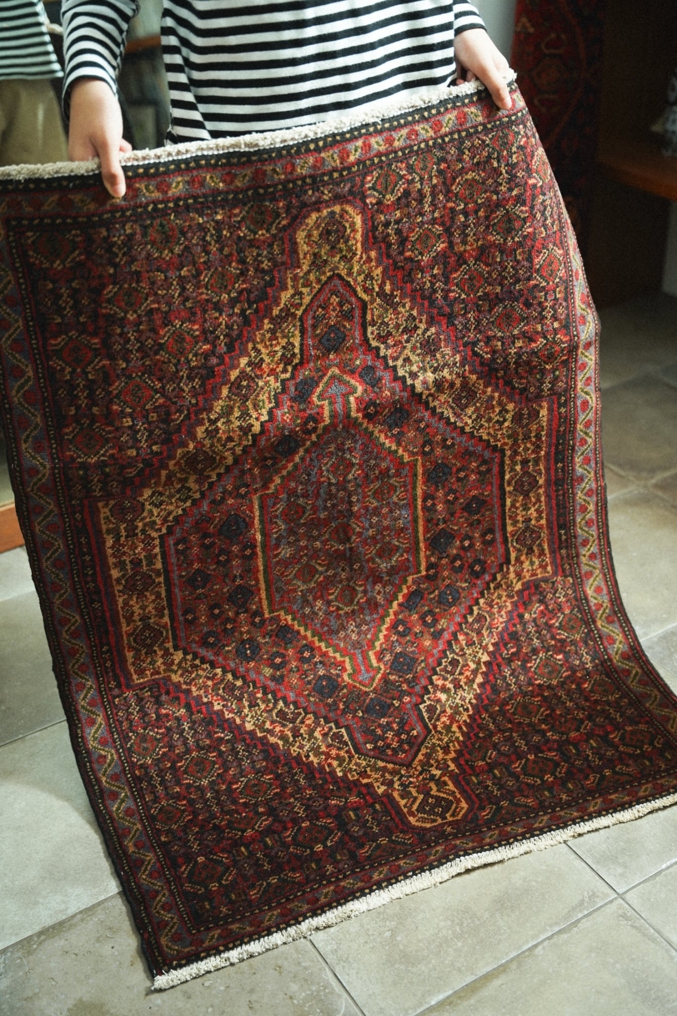 1255-Vintage Percian Senneh rug