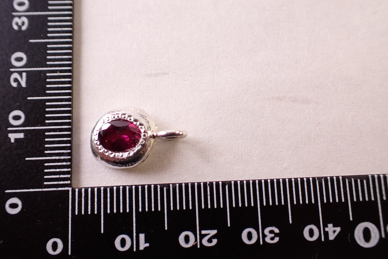 ガーネットペンダントトップ シルバー925 [D11‐132]