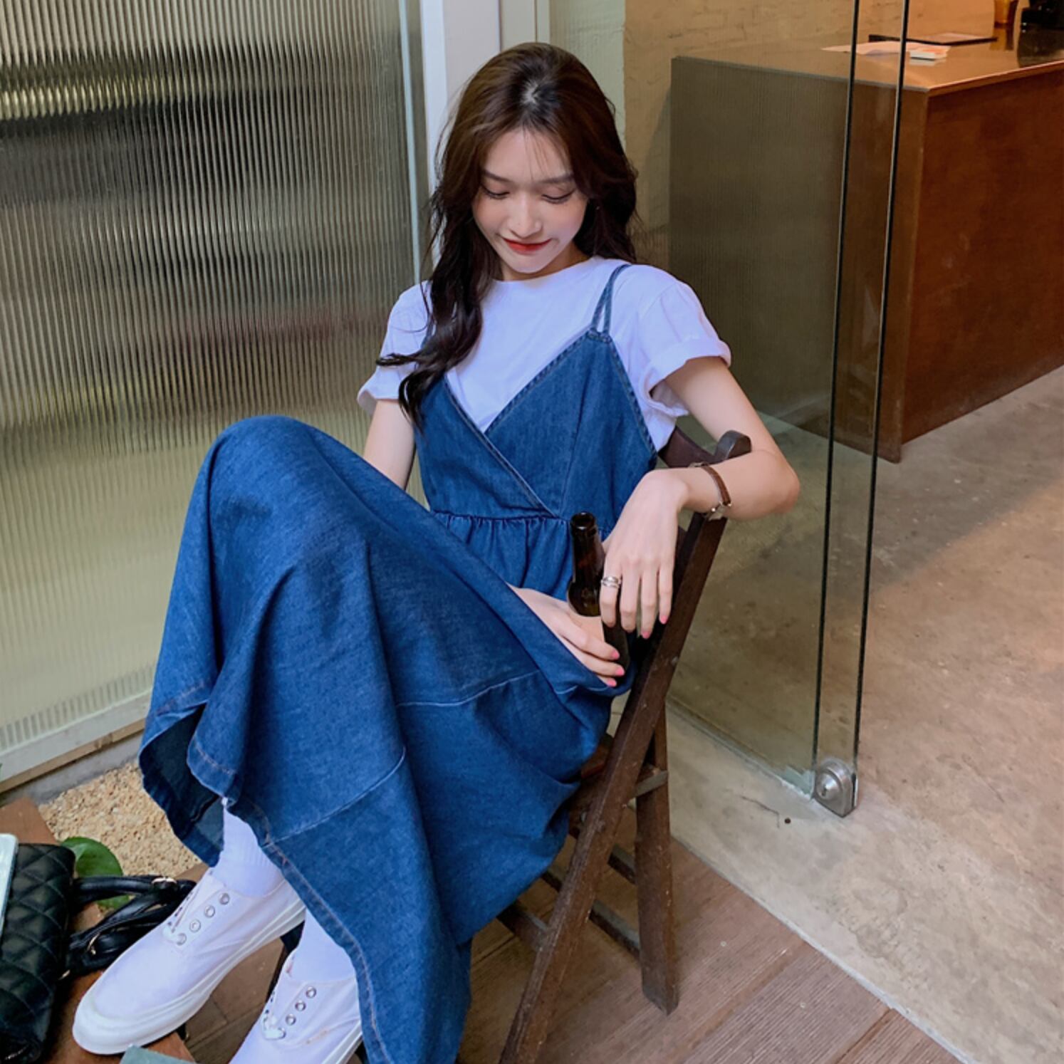 送料無料 カジュアル Up アイテム デニム キャミソール ワンピース サロペ スカート ロング 大人女子 デート Lamitte Deco トレンド 韓国ファッション ショップ Base店 送料無料 カジュアル Up アイテム デニム キャミソール ワンピース サロペ スカート ロング 大人女子 デート Lamitte Deco トレンド 韓国ファッション ショップ Base店