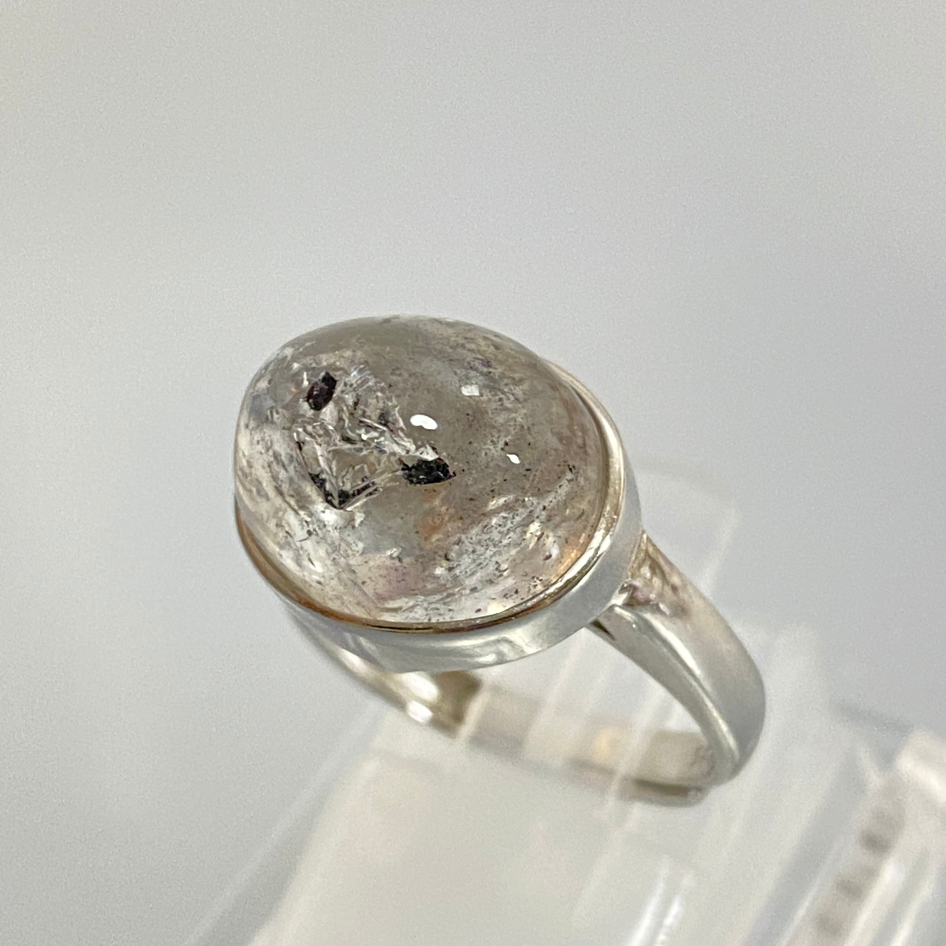 激安卸価格 水入り水晶リング 指輪☆ 古代水入り シルバー