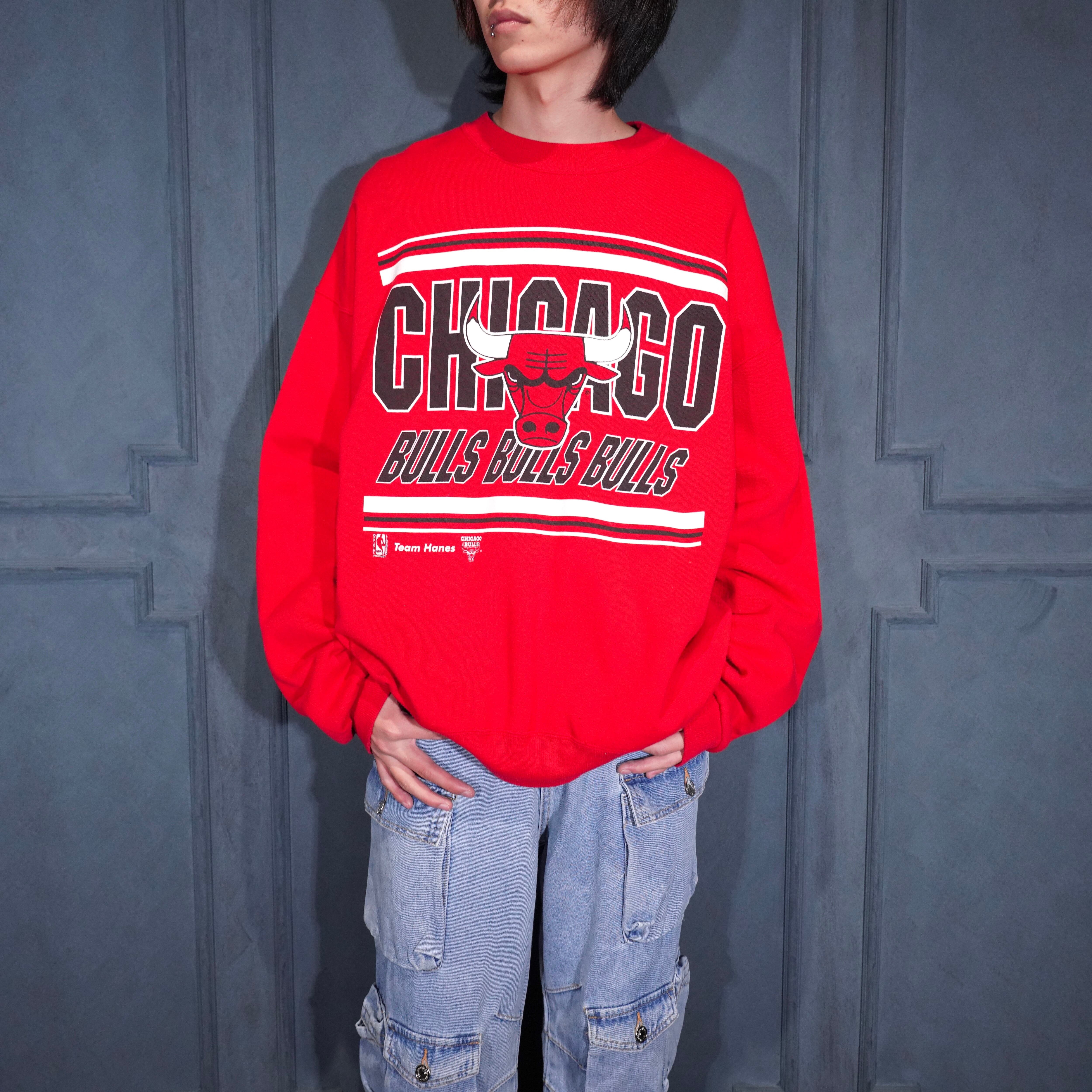90's USA VINTAGE Hanes ACTIVEWEAR NBA CHICAGO BULLS TEAM PRINT
